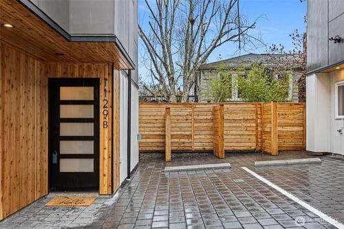 b-1129 Nw 58th St, Seattle, WA, 98107-2915 | Card Image