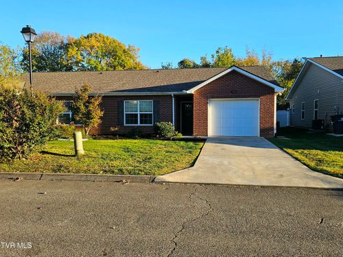 --736 Spring Park Rd, Knoxville, TN, 37914-3058 | Card Image