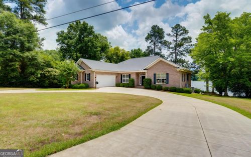 115 Lakeshore Ct Ne, Milledgeville, GA, 31061-7800 | Card Image