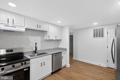 309 Margate Dr, GLEN BURNIE, MD, 21060-7165 | Card Image