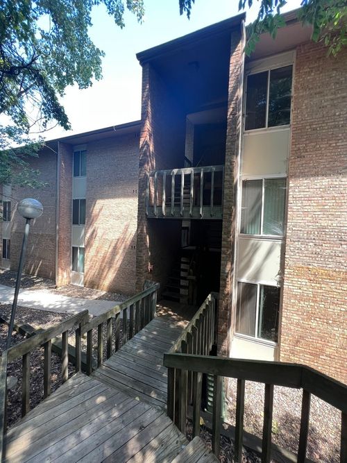 apt-3f-5904 Forest View Rd, Lisle, IL, 60532-3359 | Card Image