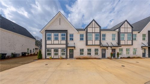 560 Waterpoint Way, OPELIKA, AL, 36801-6290 | Card Image
