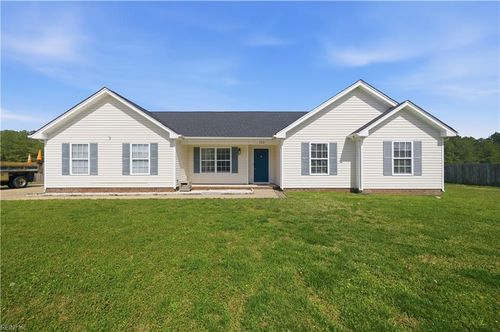152 Pier Lndg, South Mills, NC, 27976-9612 | Card Image
