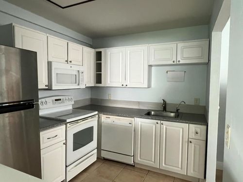 631 Brittany N, Delray Beach, FL, 33446 | Card Image