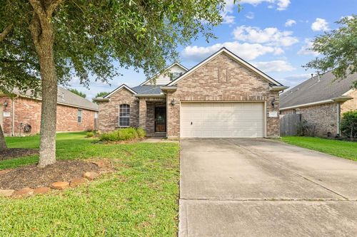 3207 Mossy Bend Ln, Pearland, TX, 77581-2558 | Card Image