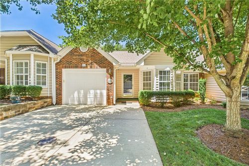 9 Whitdale Pt, Greensboro, NC, 27455-3408 | Card Image