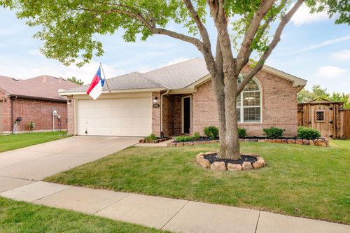 2021 Falls Creek Dr, Little Elm, TX, 75068-5884 | Card Image