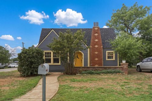 512 Yucca, Merkel, TX, 79536-6223 | Card Image