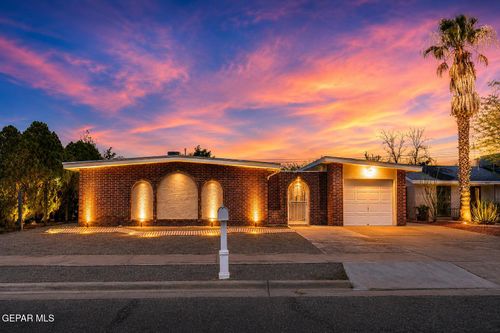 3453 E Glen Dr, El Paso, TX, 79936-1605 | Card Image