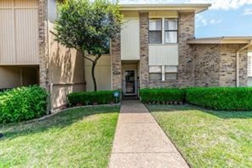 2923 Shady Knoll Ln, Bedford, TX, 76021-4132 | Card Image