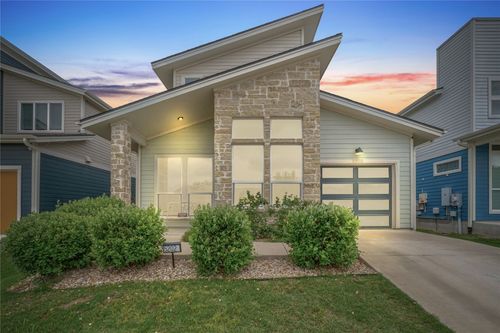 5202 Rob Scott St, Austin, TX, 78721-1552 | Card Image