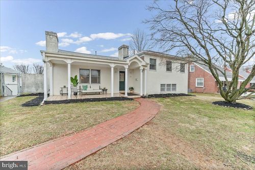 658 E Leamy Ave, SPRINGFIELD, PA, 19064-3024 | Card Image