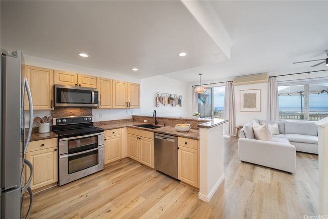 APT-1505 - 92-1143 Panana St, Condo with 2 bedrooms, 3 bathrooms and 2 parking in Kapolei HI | Image 7