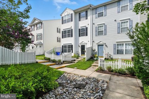 8866 Goose Landing Cir, COLUMBIA, MD, 21045-2181 | Card Image