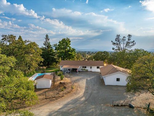 5512 Woodcutters Way, Manton, CA, 96059-8609 | Card Image