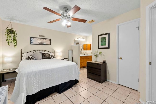 E102 - 5322 Medical Dr, Condo with 1 bedrooms, 1 bathrooms and null parking in San Antonio TX | Image 10