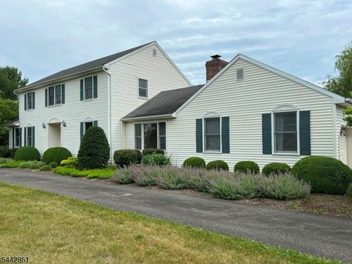 17 Shurts Rd, Flemington, NJ, 08822-7187 | Card Image