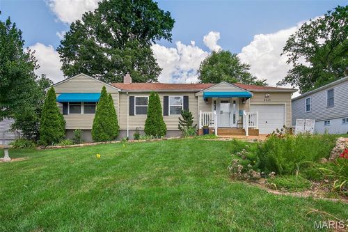 9413 Talbot Dr, Saint Louis, MO, 63123-5459 | Card Image