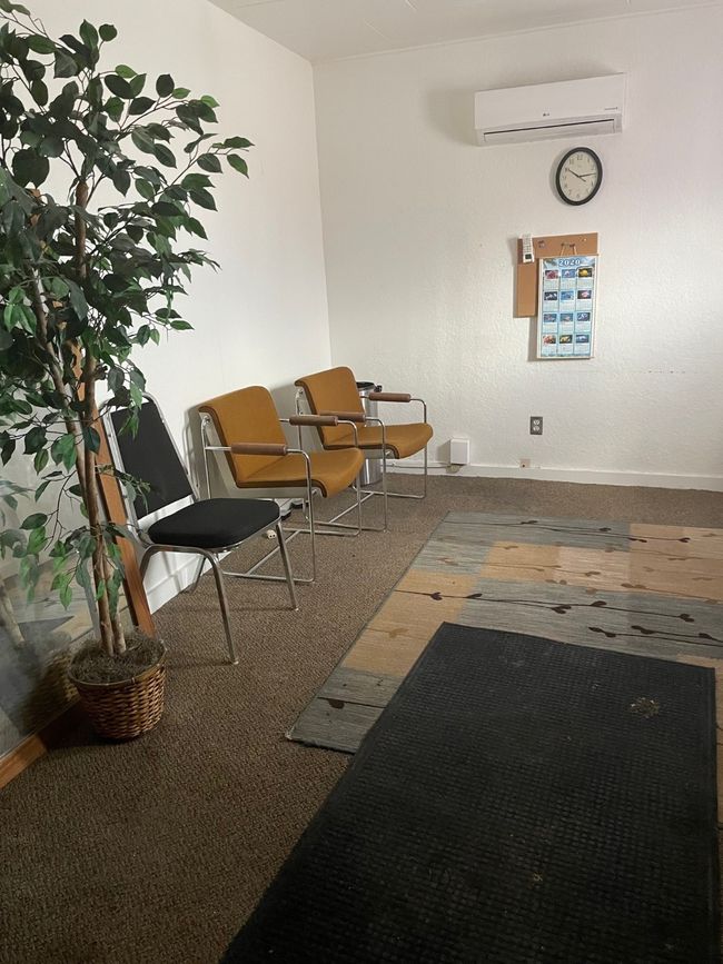 another waiting room | Image 4