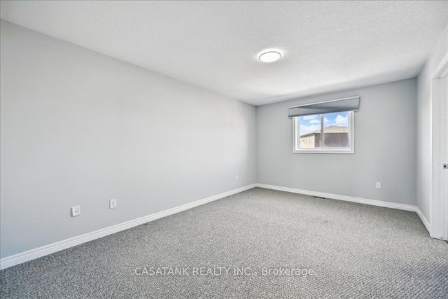 103 Springvalley Cres, House attached with 4 bedrooms, 3 bathrooms and 2 parking in Hamilton ON | Image 32