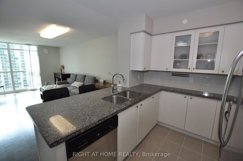 1511-205 Sherway Gdns, Etobicoke, ON, M9C0A5 | Card Image