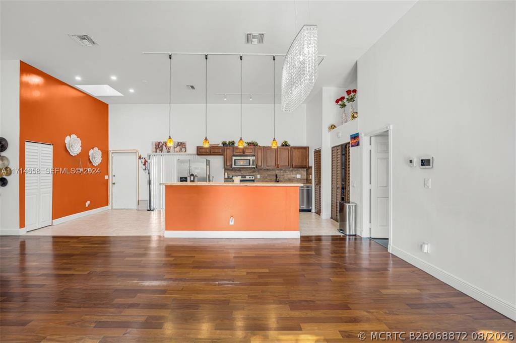 Residential in Hallandale Beach 4