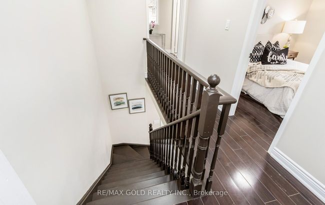 111 Fairhill Ave, House other with 6 bedrooms, 4 bathrooms and 2 parking in Brampton ON | Image 34