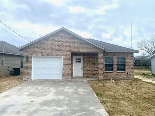 4311 Spencer St, Greenville, TX, 75401-3723 | Card Image