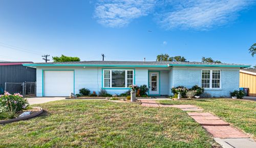 1904 Cochran Ln, Rockport, TX, 78382-3412 | Card Image