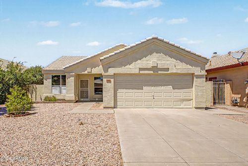 1068 W Glenmere Dr, Chandler, AZ, 85224-7579 | Card Image