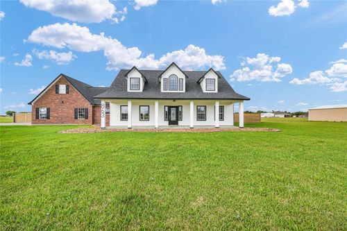 863 Bunkhouse Trl, Angleton, TX, 77515-7539 | Card Image