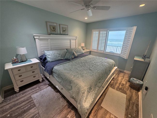 205 - 2310 Gulf Dr N, Condo with 2 bedrooms, 1 bathrooms and null parking in BRADENTON BEACH FL | Image 16