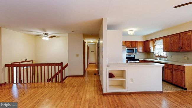 32 Cobblewood Dr, House other with 4 bedrooms, 3 bathrooms and null parking in Mount Pocono PA | Image 11