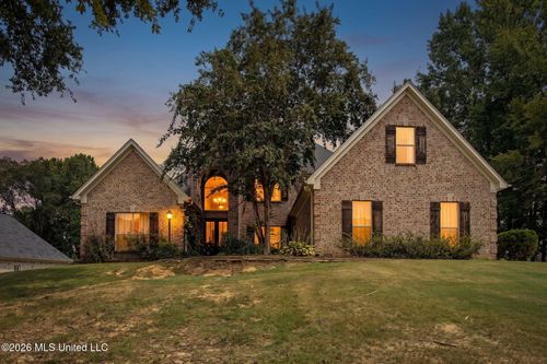 1424 Stone Gate Drive, Hernando, MS, 38632 | Card Image