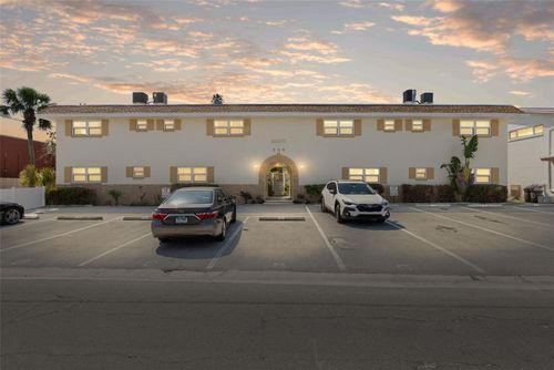 apt-7-506 71st Ave, St Pete Beach, FL, 33706-3668 | Card Image