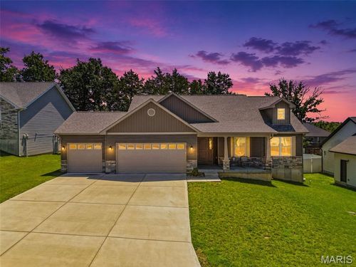 512 Hickory Knoll Dr, Troy, MO, 63379-3569 | Card Image
