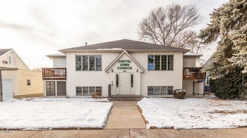 1306 N 4th St, Bismarck, ND, 58501-2611 | Card Image