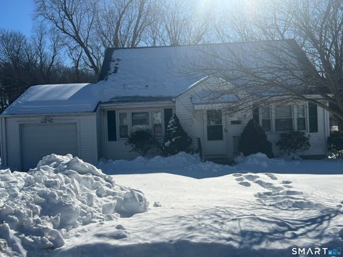 23 Pinewood Rd, Hamden, CT, 06518-2607 | Card Image