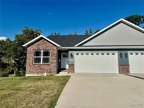 a-652 N Kansas St, Edwardsville, IL, 62025-1139 | Card Image