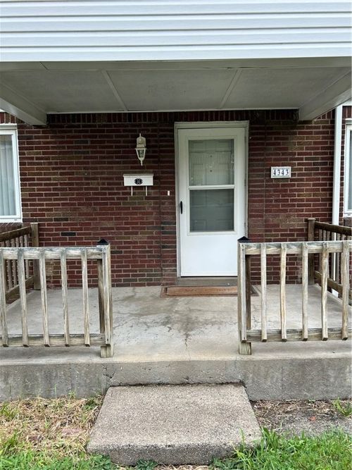 4343 Bristol St, Pittsburgh, PA, 15207-1421 | Card Image