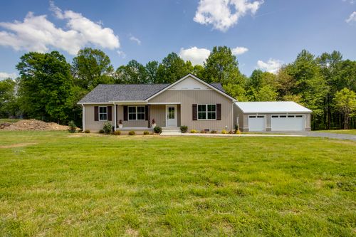 8283 Hoskins Hollow Rd, Westmoreland, TN, 37186 | Card Image