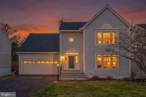 46526 Cedarhurst Dr, STERLING, VA, 20165-6451 | Card Image