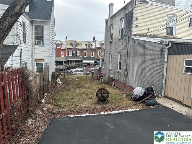 742 N 4 Th St, House other with 2 bedrooms, 2 bathrooms and null parking in Allentown PA | Image 6