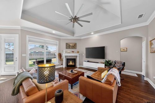 2202 Rana Park, Flint, TX, 75762 | Card Image