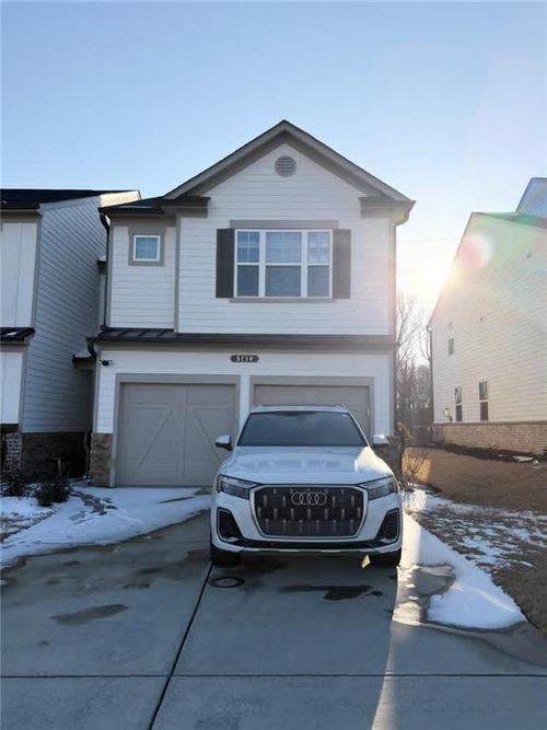 5790 Flint Ln, Cumming, GA, 30028-2515 | Card Image