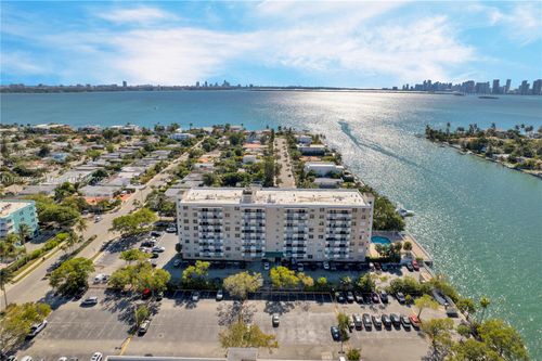 g-1455 N Treasure Dr, North Bay Village, FL, 33141-4140 | Card Image