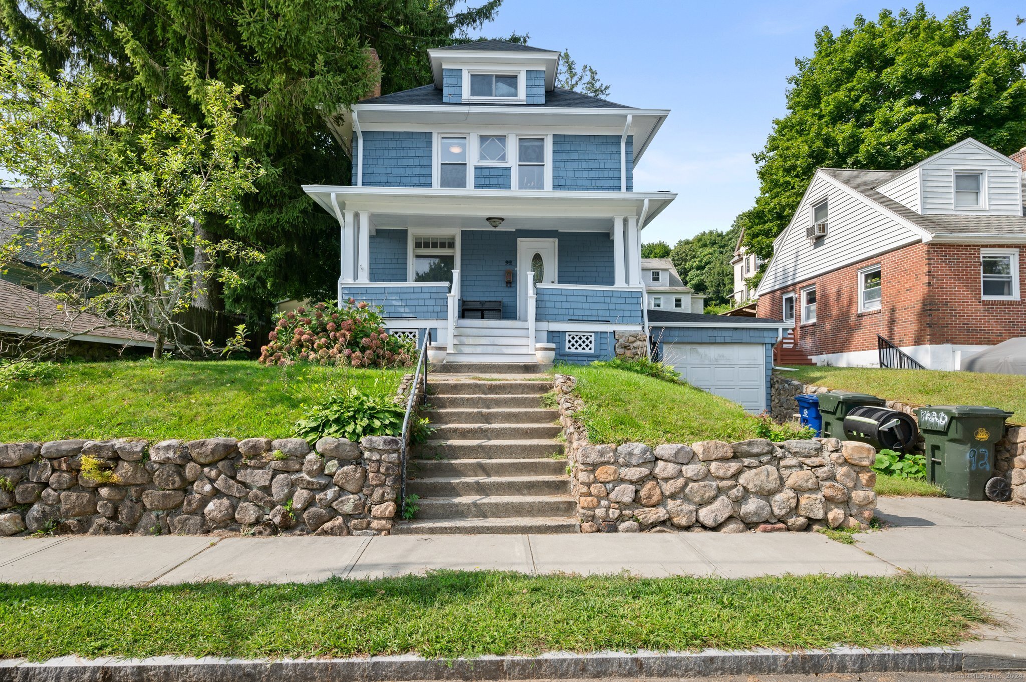 Norwood Ave, New London, CT 06320