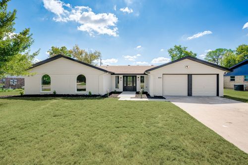 604 Simpson Ter, Bedford, TX, 76021-2215 | Card Image