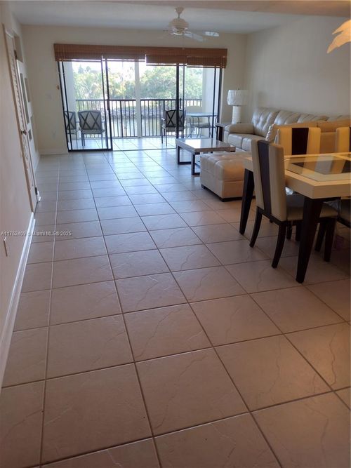 5140-240 Captains Walk, Delray Beach, FL, 33483-8037 | Card Image