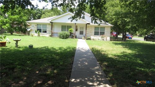 1209 E Avenue F, Lampasas, TX, 76550-2113 | Card Image